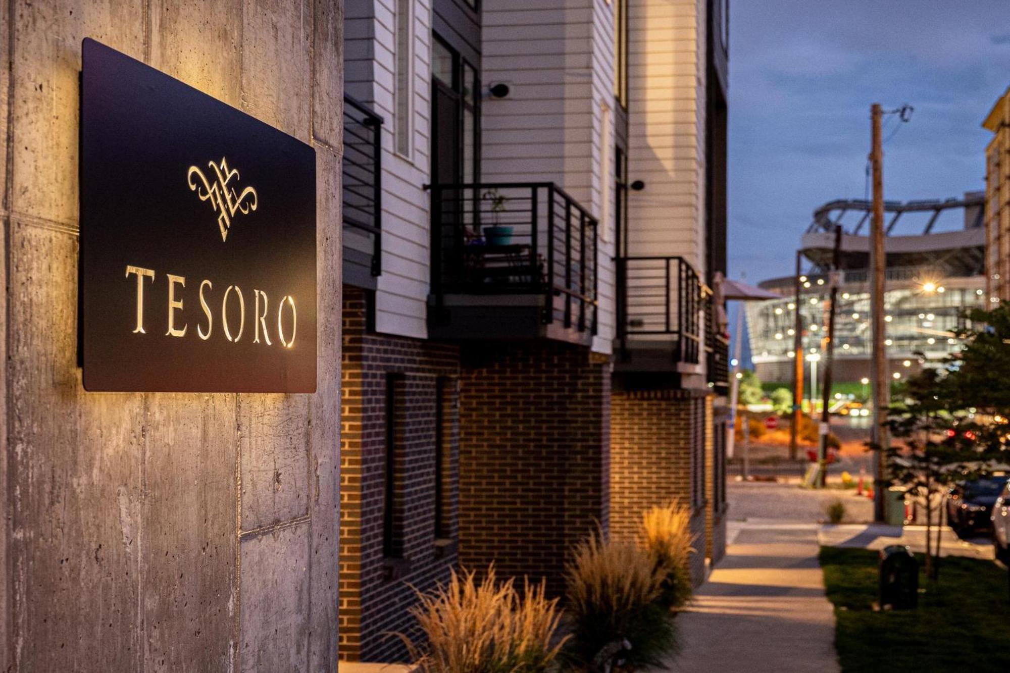 Brand New Condo - Walk To Empower Stadium - Tesoro DEN 外观 照片