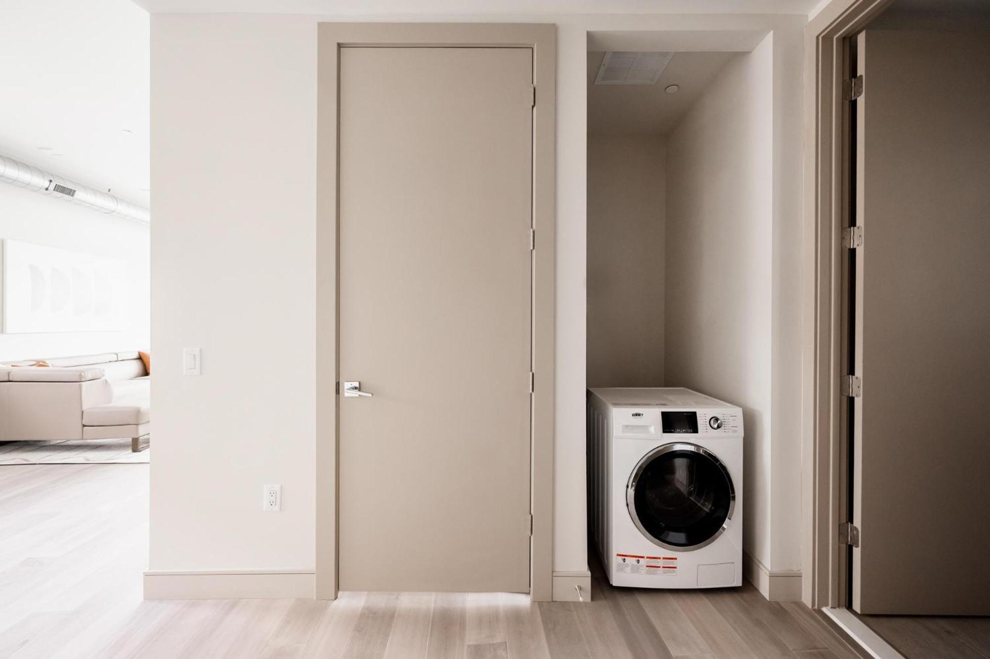Brand New Condo - Walk To Empower Stadium - Tesoro DEN 外观 照片