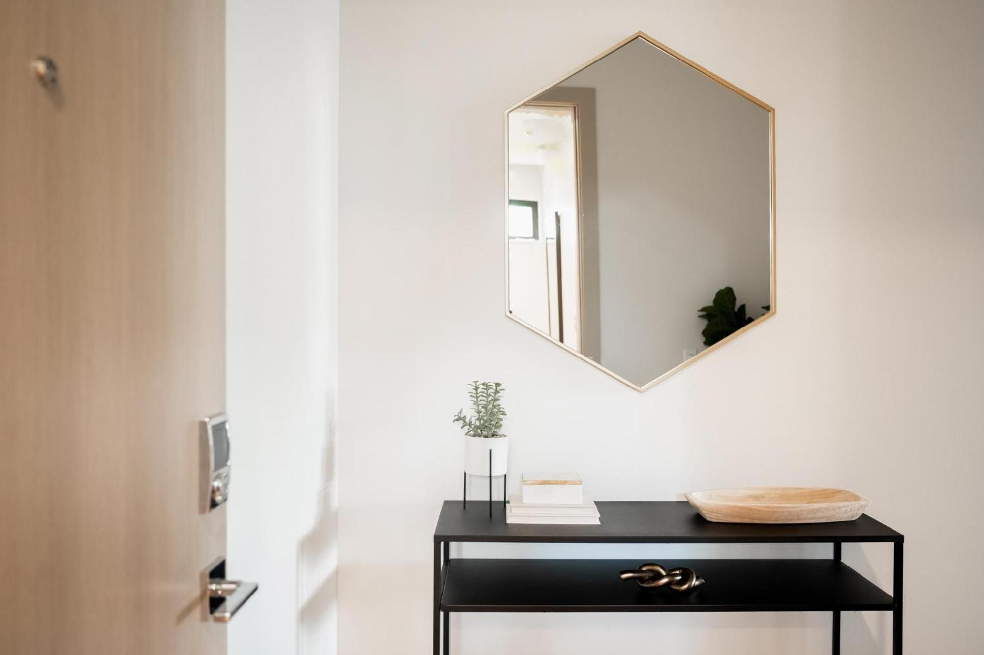Brand New Condo - Walk To Empower Stadium - Tesoro DEN 外观 照片